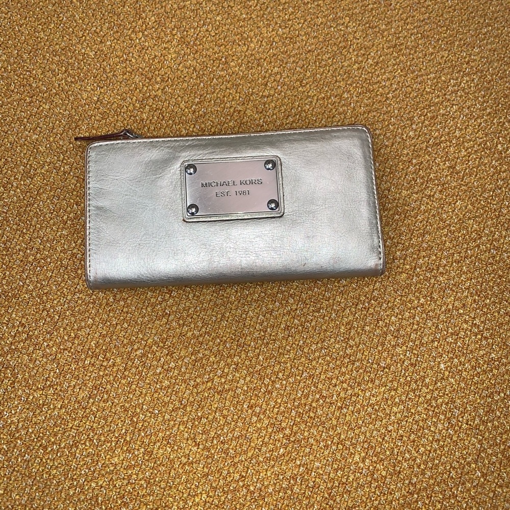 Michael Kors golden metallic wallet